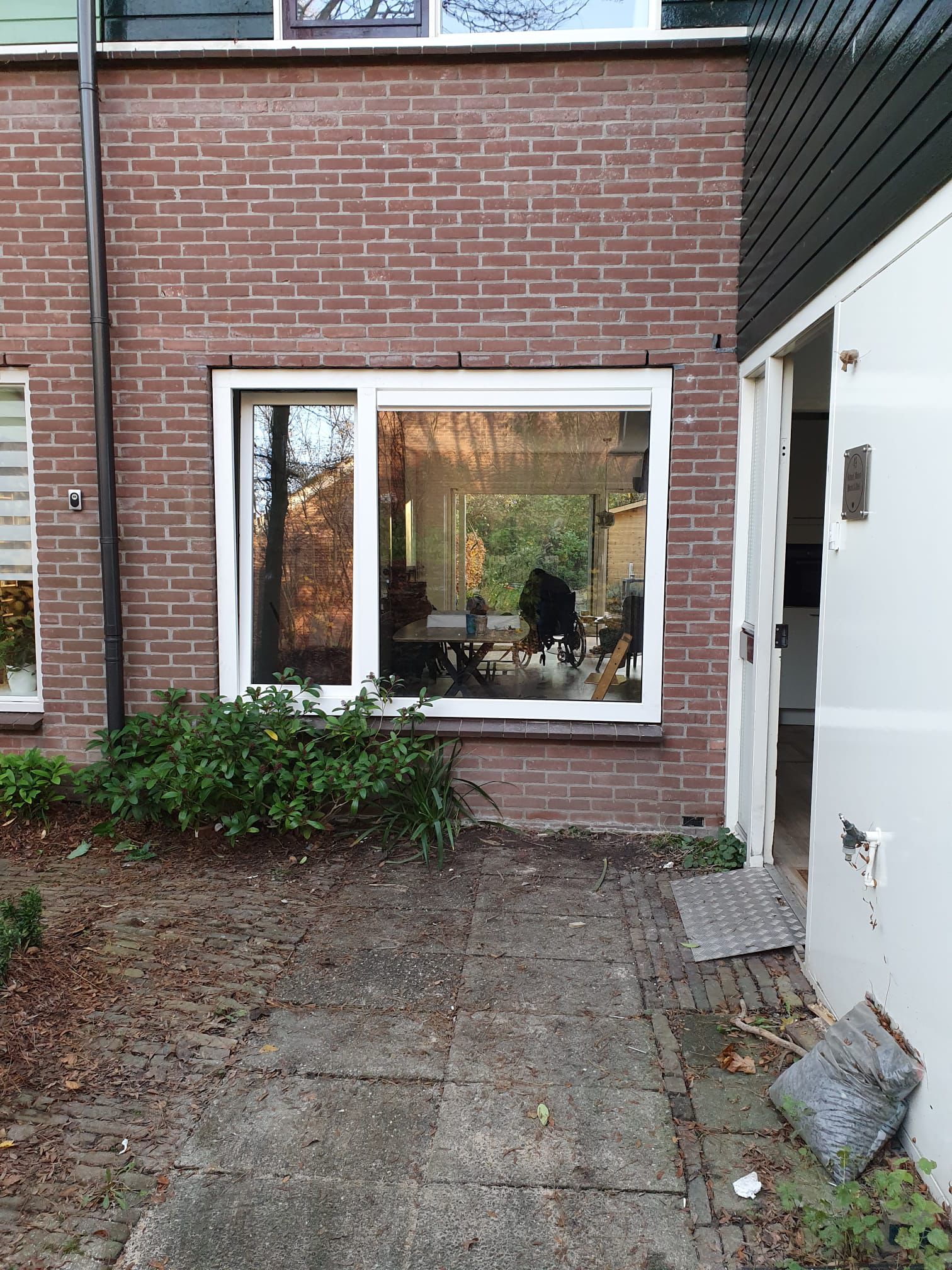 Kunststof voordeur met matglas binnenzijde